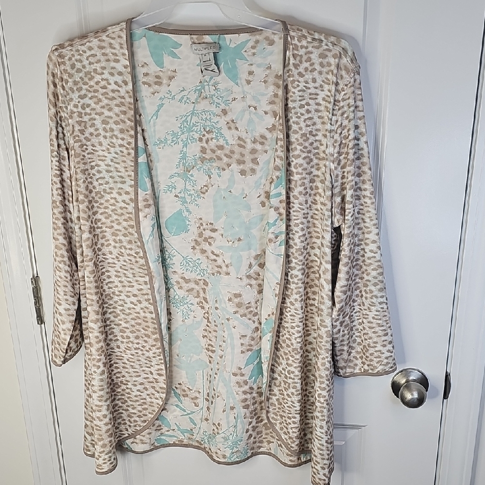 Multiples Reversible‎ Women's Beige and Light Blue Patterned Cardigan Size XL